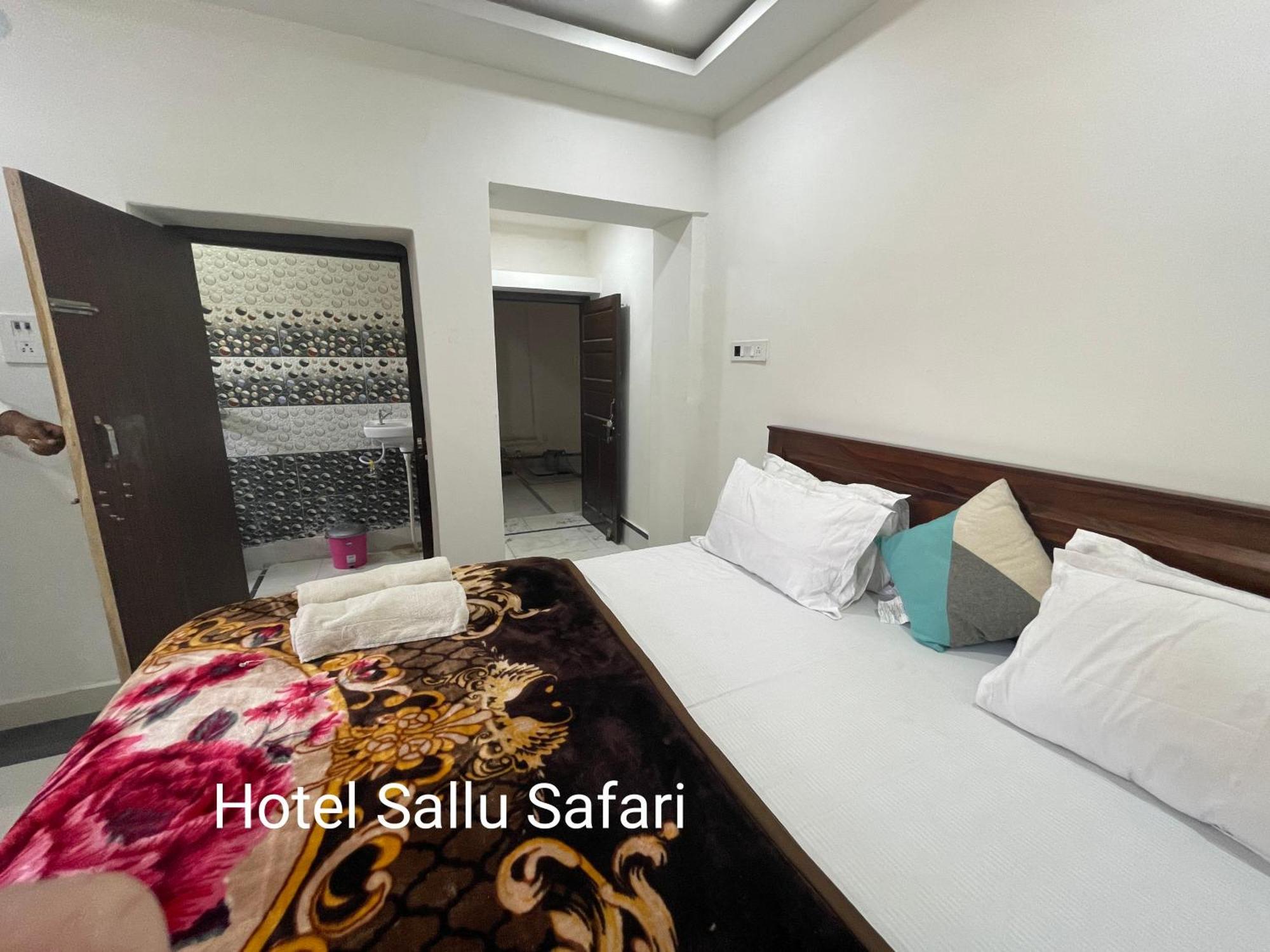 Hotel Sallu Safari Jaisalmer Εξωτερικό φωτογραφία